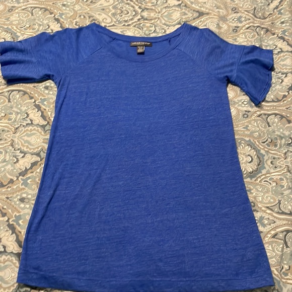 Set of 2 A Pea in the Pod Maternity Tops - Picture 2 of 5